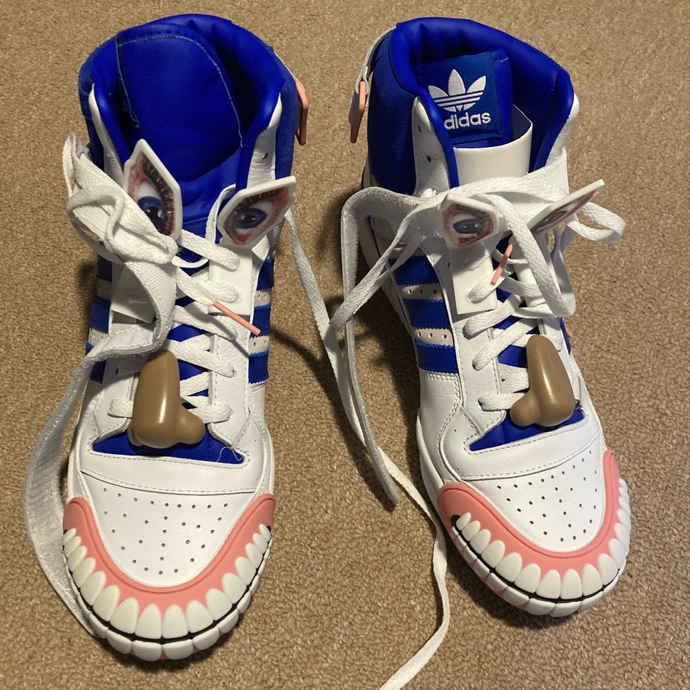 Adidas Kerwin Humanarchives